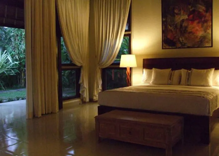 Puri Darma Agung 4*